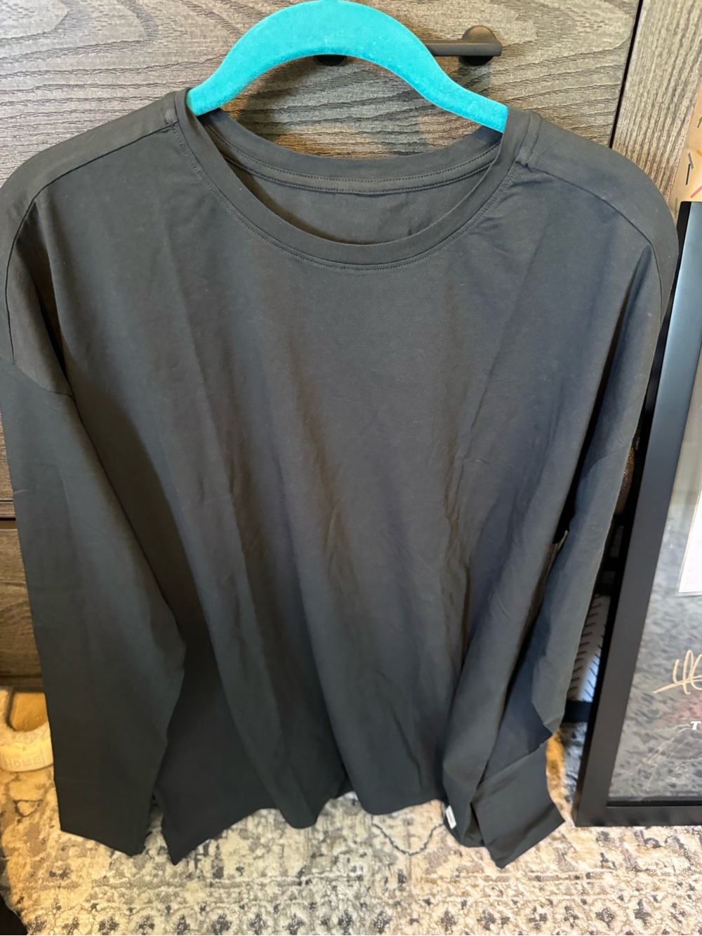 Vuori Black Long Sleeve Performance Tee